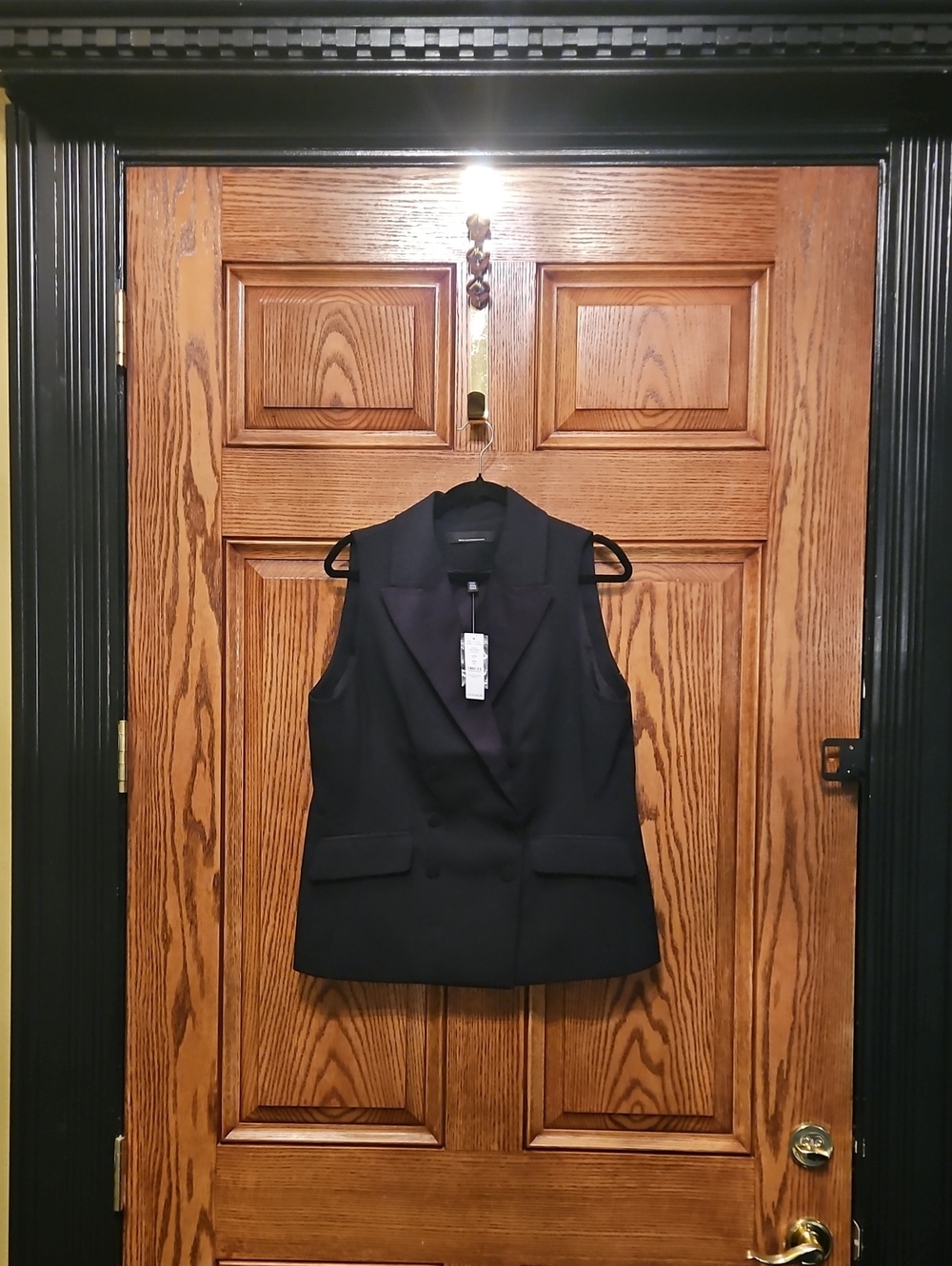 NEW/Black/Sleeveless Blazer Vest